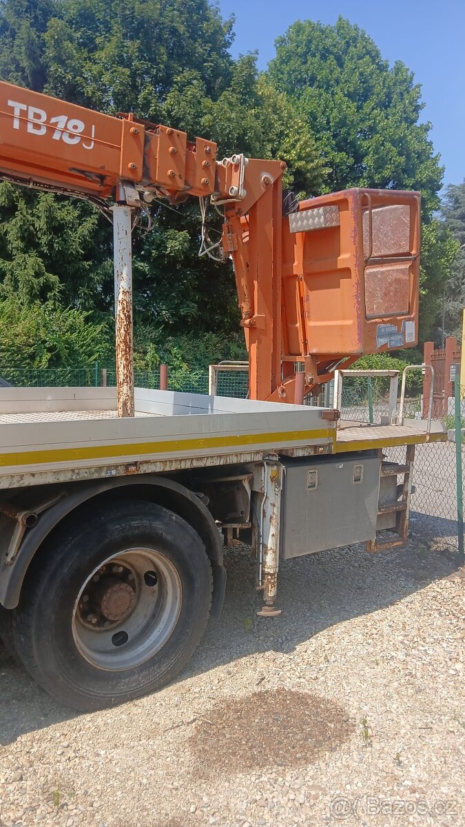 Plošina Euro Cargo 18 m - 6