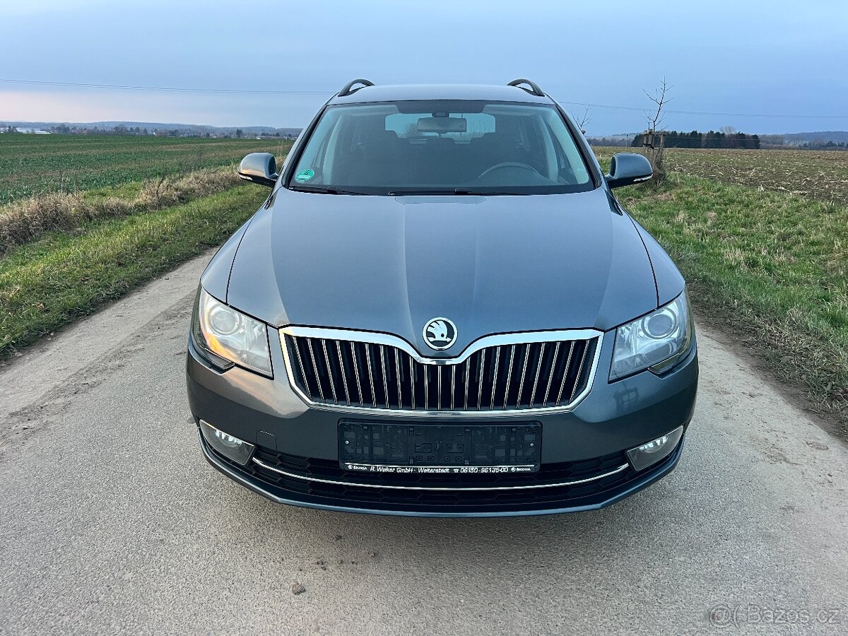 ► ŠKODA SUPERB 2.0TDI 103KW ELEGANCE - XEN-LED-NAVI- - 6