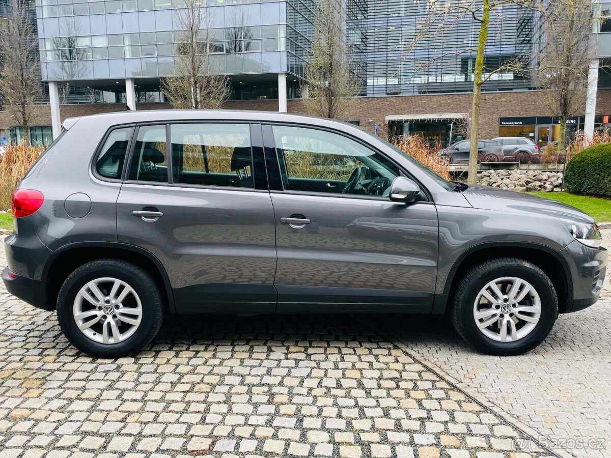 Volkswagen Tiguan 2.0TSI 132KW 4x4 AUTOMAT SERVISKA - 6