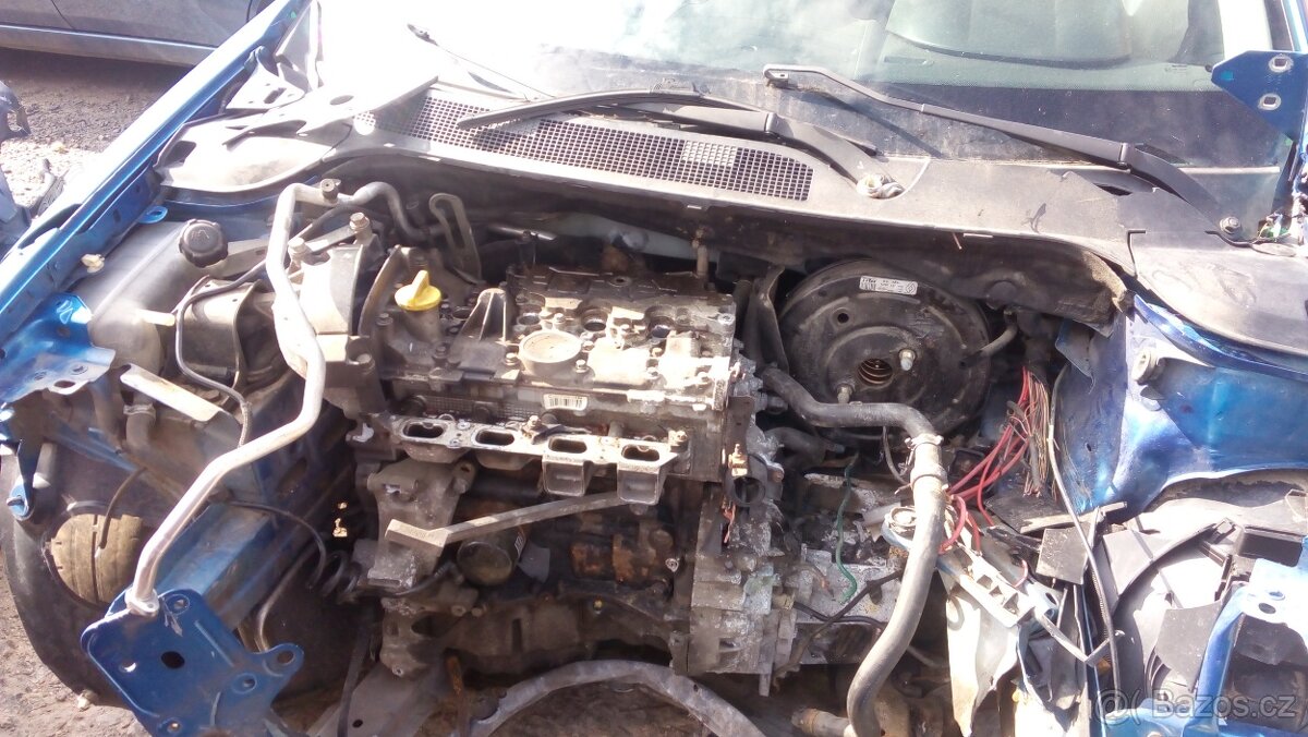 Renault Megane 1,6 16V r.v. 2003 - náhradní díly - 6