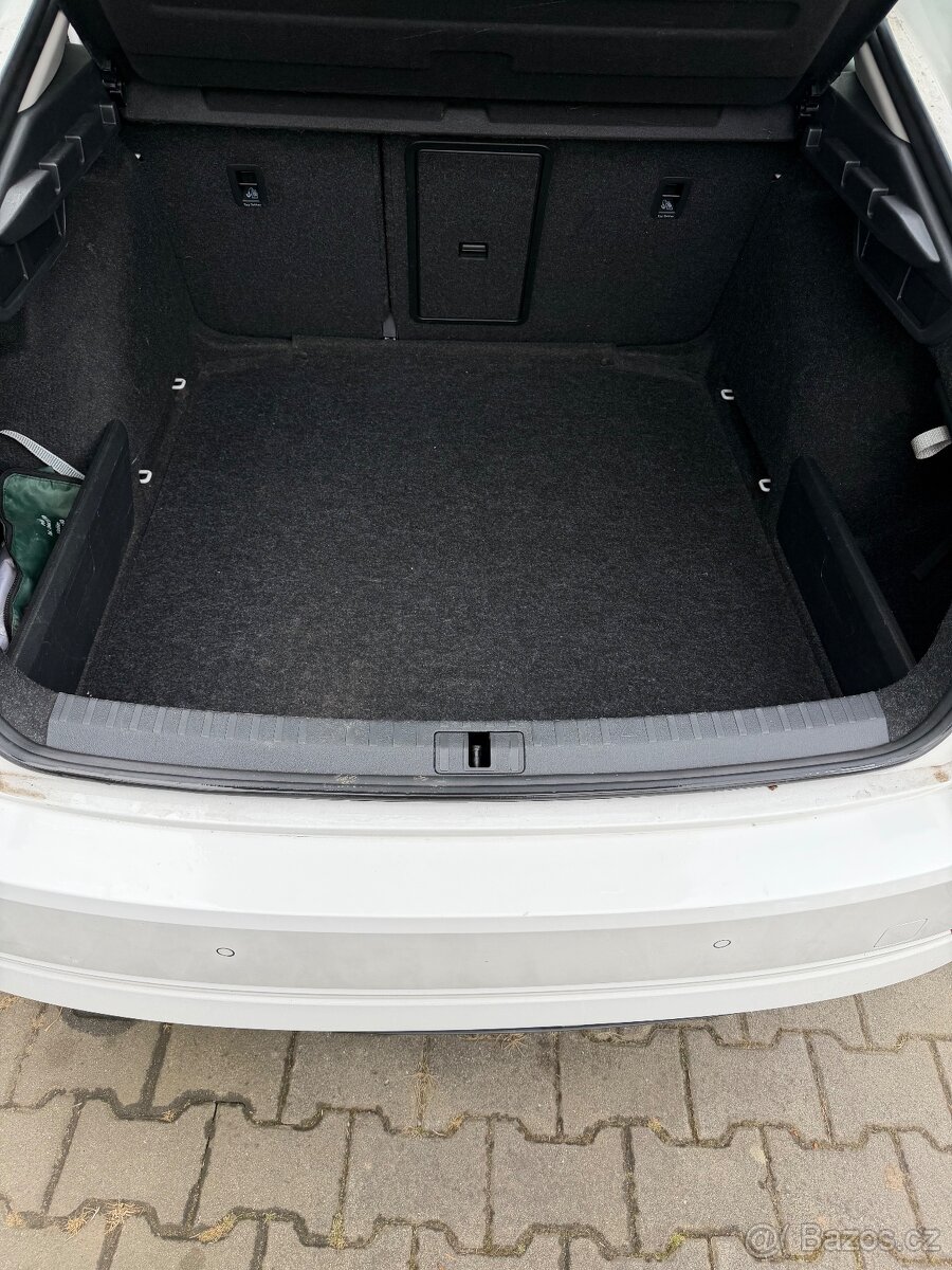 Škoda octavia 1.5TSI,110kw,2020 - 6