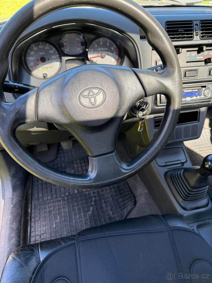 RAV 4 - 6