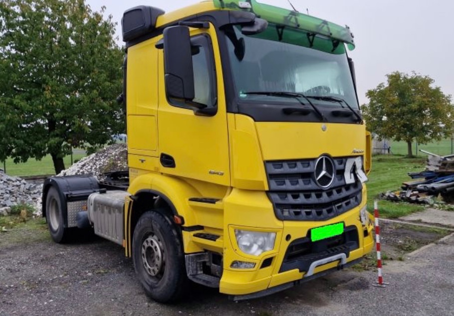 Mercedes Benz Arocs 1843 - 6