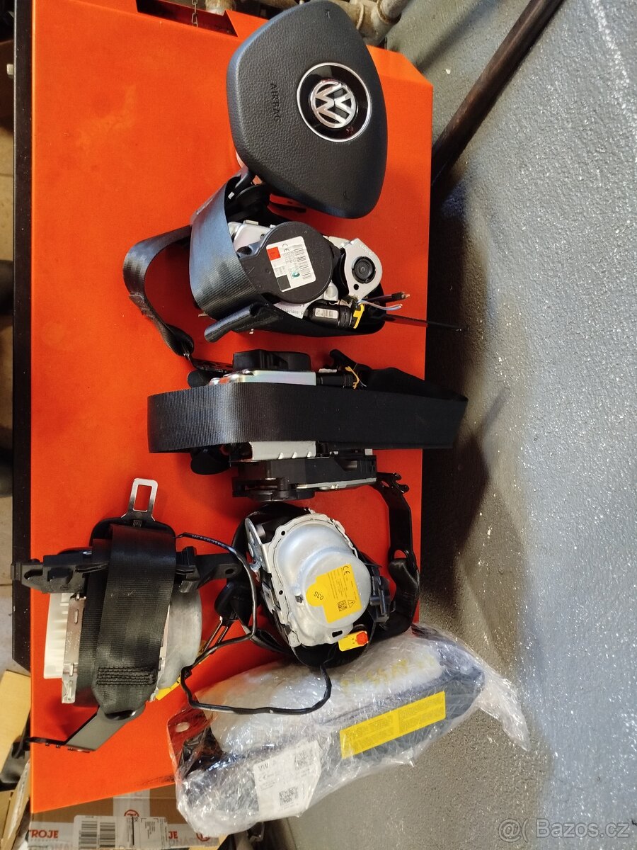 Predná pravá štvrťka Passat B8 predná nápravnica - 6