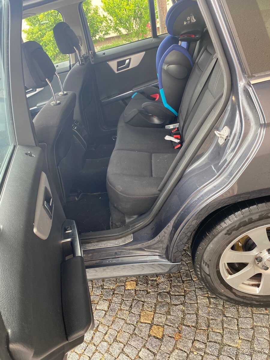 Mercedes GLK 220. MANUÁLNÍ Převodovka - 6