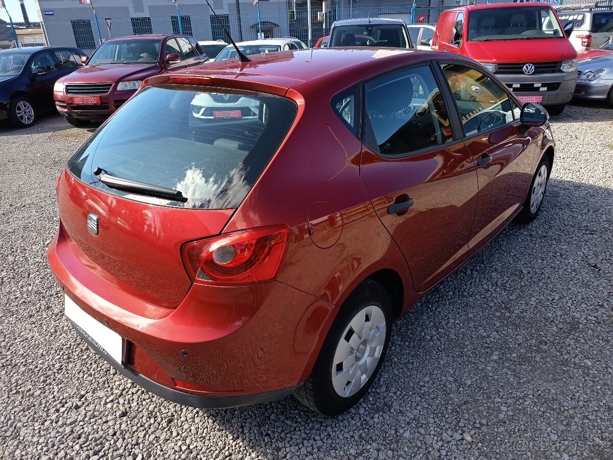 SEAT Ibiza 1,2i 12V Reference ČR - 6