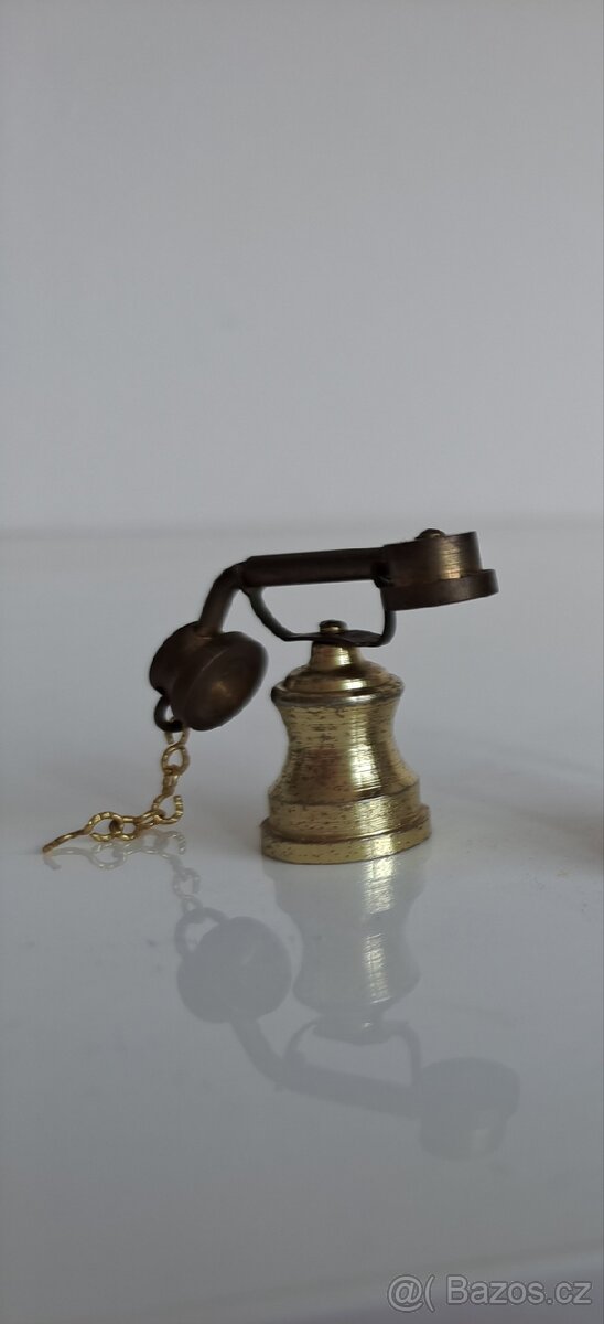 Miniatury + dřevěný rámeček/polička na miniatury - 6