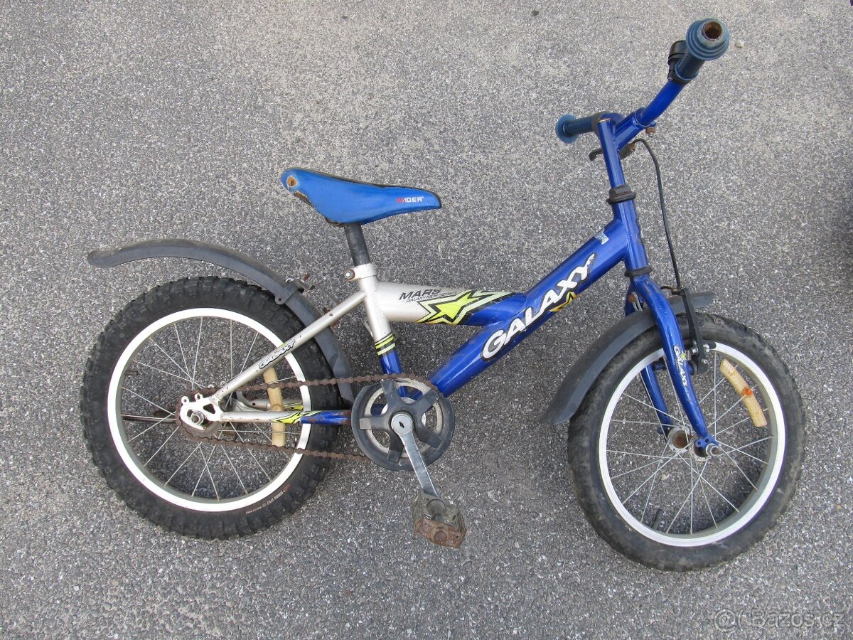 Lopata na sníh, kolo postýlka děti, židle, reklama - 6