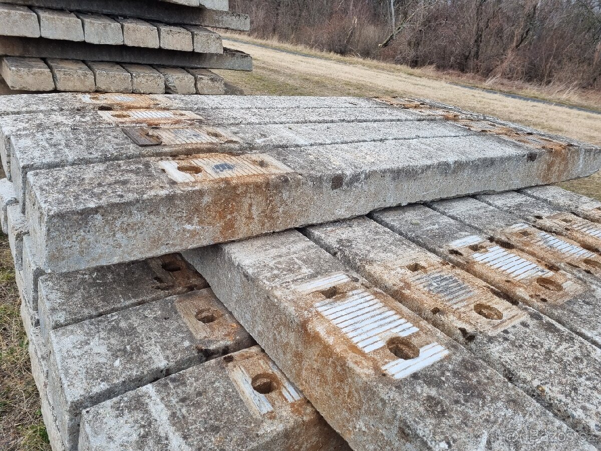Prodám betonové pražce AKCE NA DOPRAVU - 6