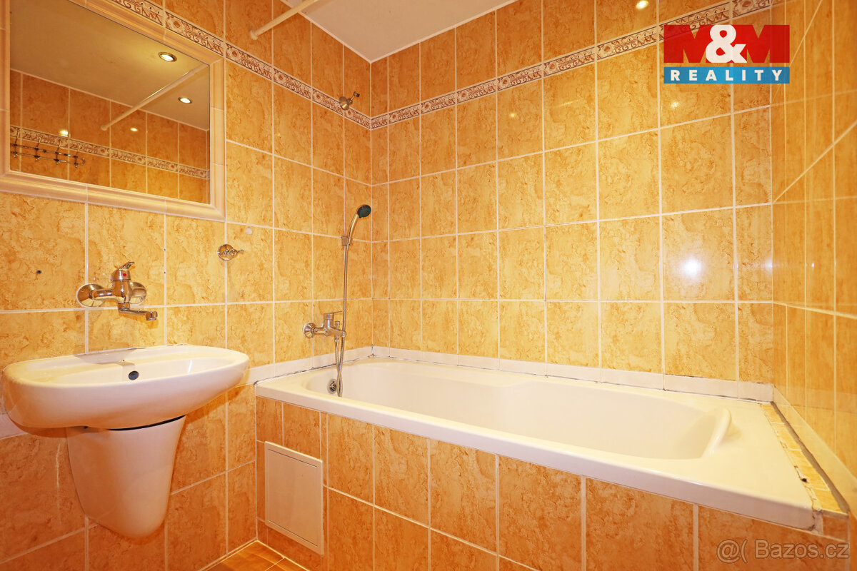 Prodej bytu 3+1, 60 m², Jáchymov, ul. třída Dukelských hrdin - 6