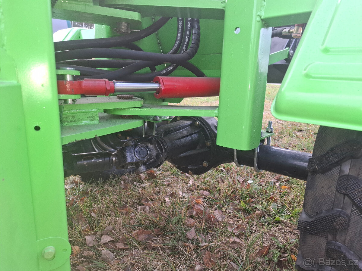 Kloubový naftový nakladač HT18 4x4 - 6