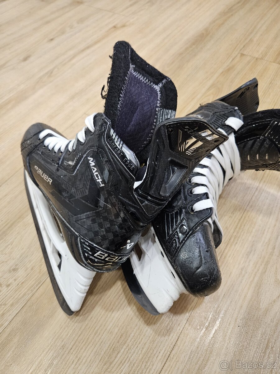 Brusle Bauer Supreme Mach, vel. 5 - 6