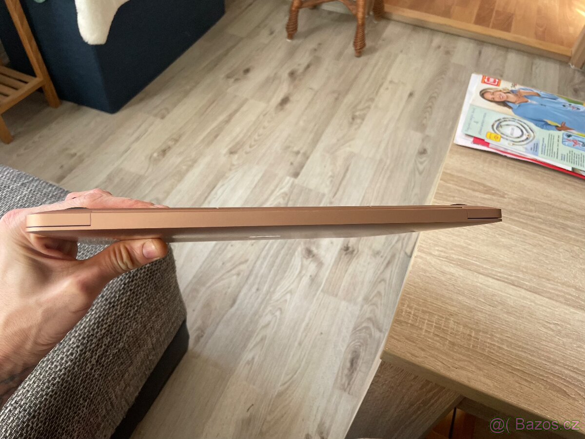 MacBook 2020 air - 6