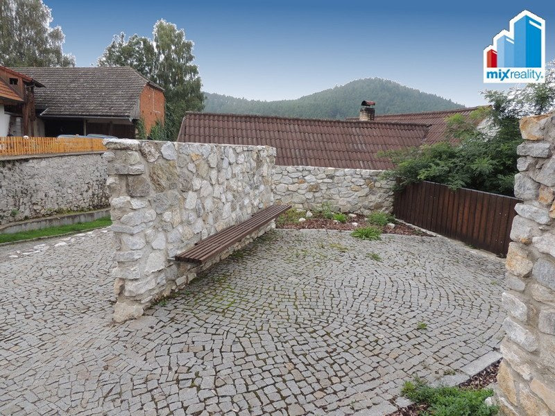 Prodej - Luxusní nemovitost pod hradem Rabí - 6