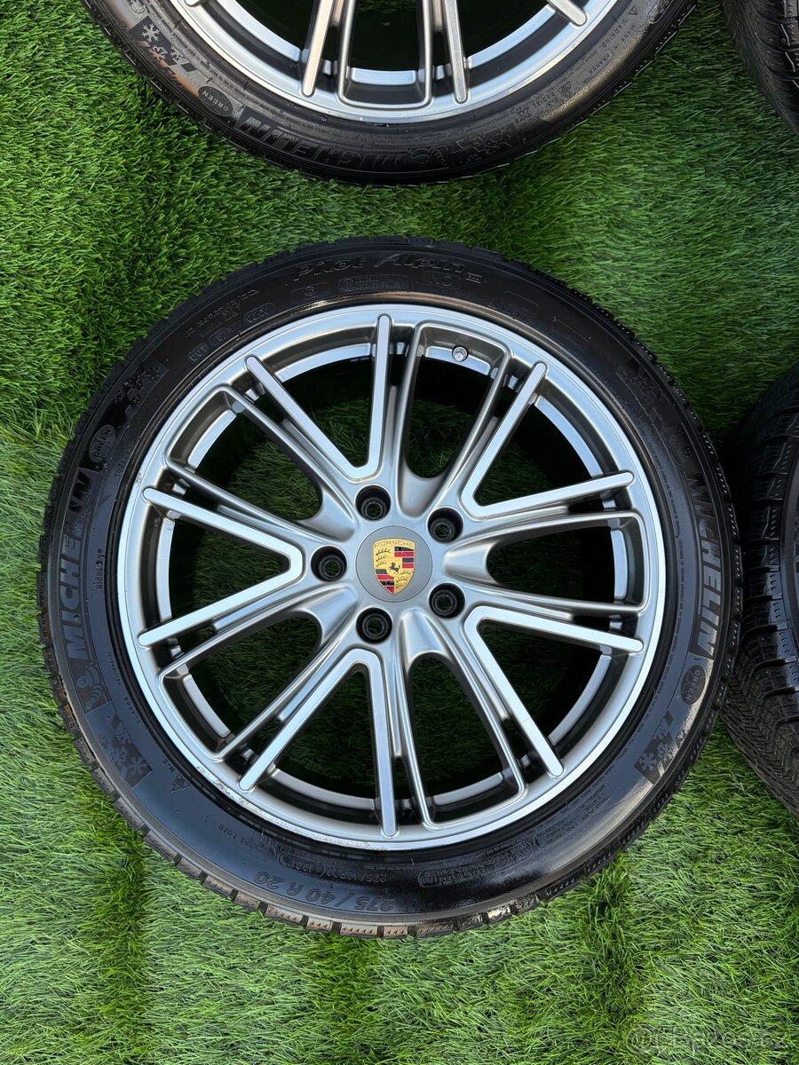 Porsche Panamera kola - 6