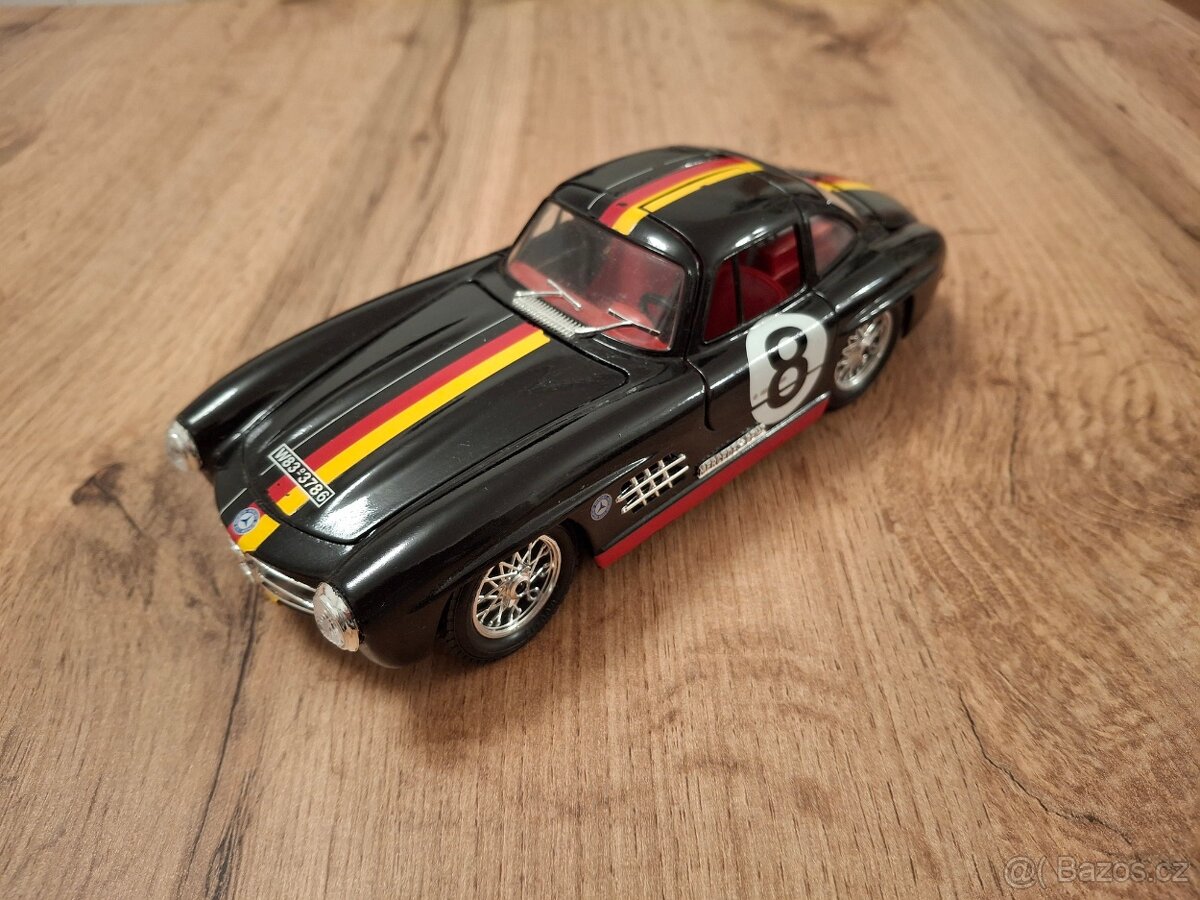 Bburago 1:24 - Mercedes, Jaguar, Chevrolet - 6