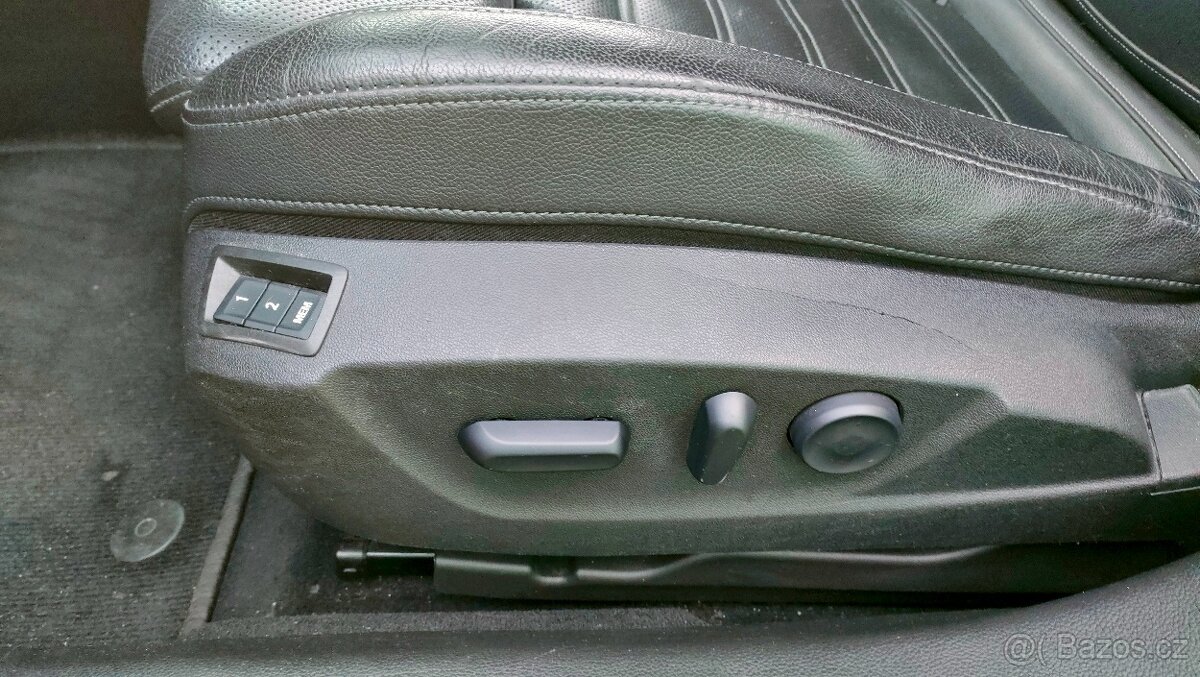 Opel Insignia combi r.v 2014 - Nadstandartní výbava - 6