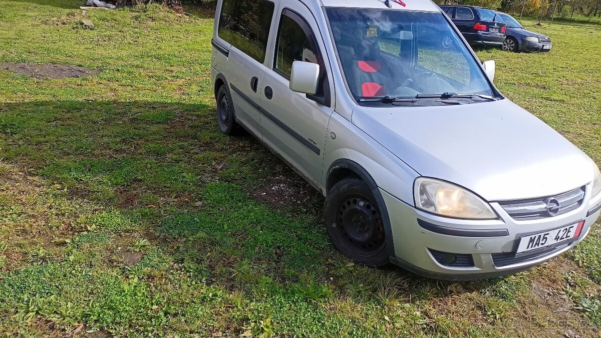 Opel Combo C - Tour 1.3 CDTI - 6