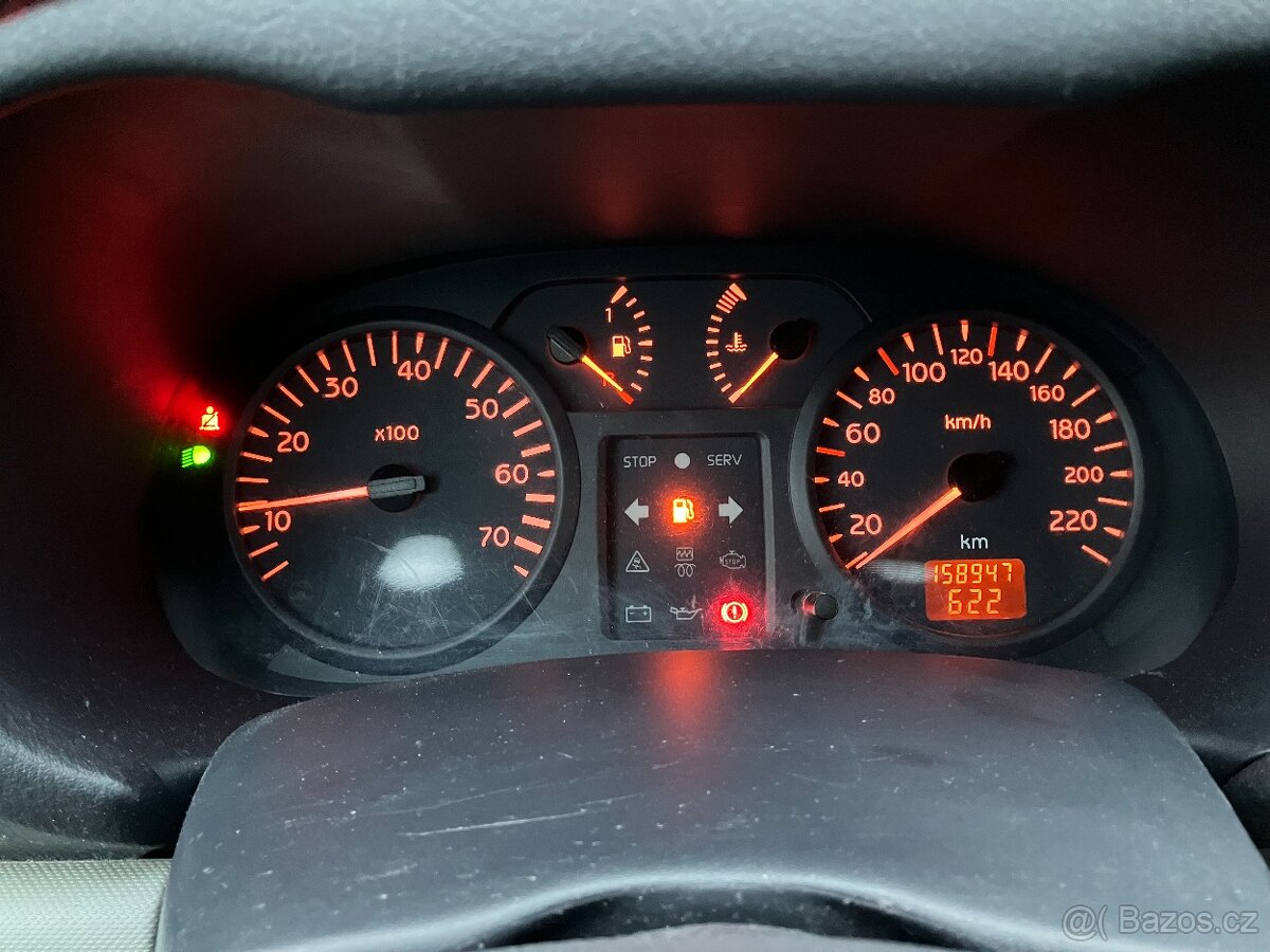 Prodám Renault Clio r.v. 2002 - 6