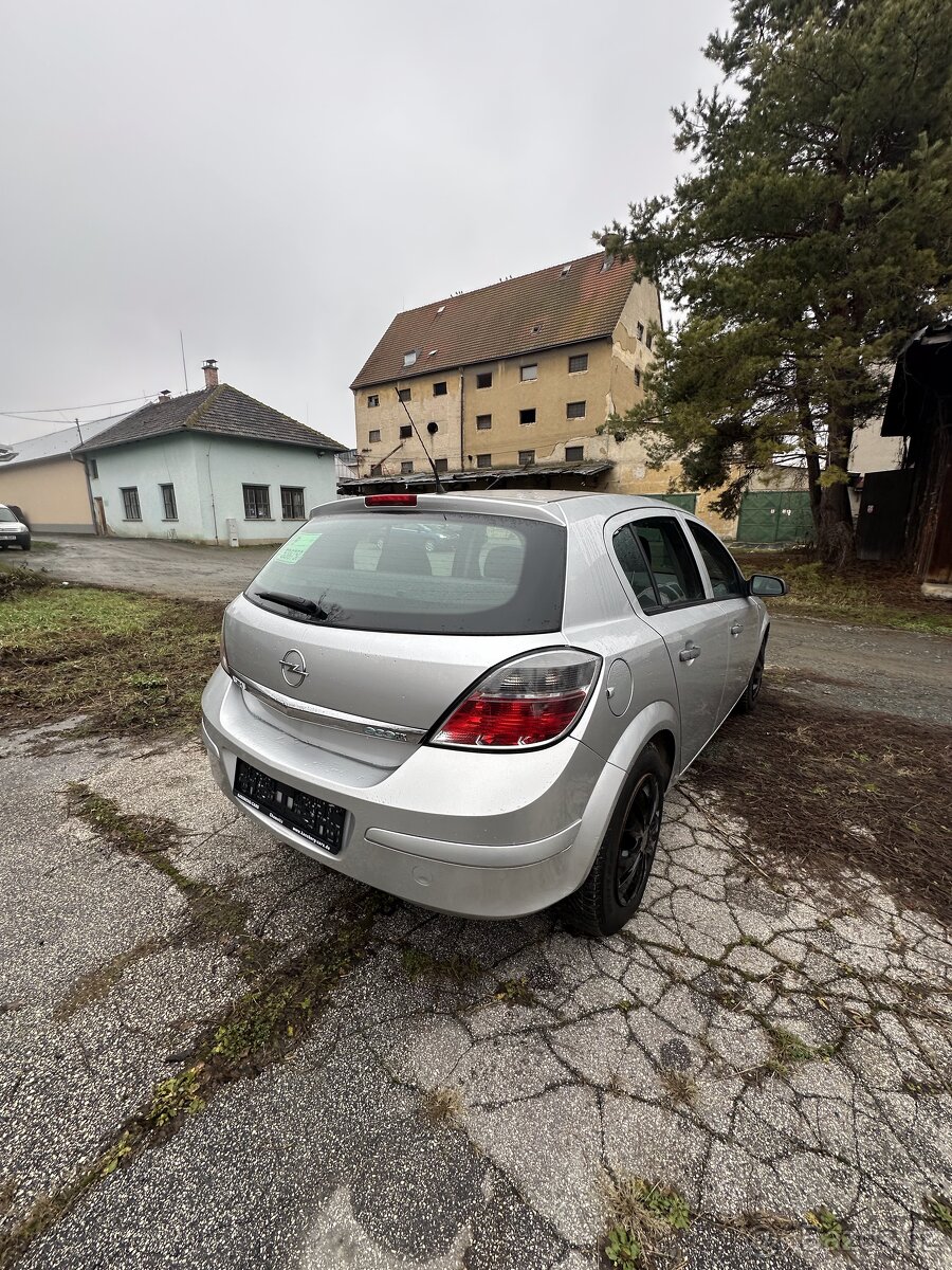 Opel Astra - 6