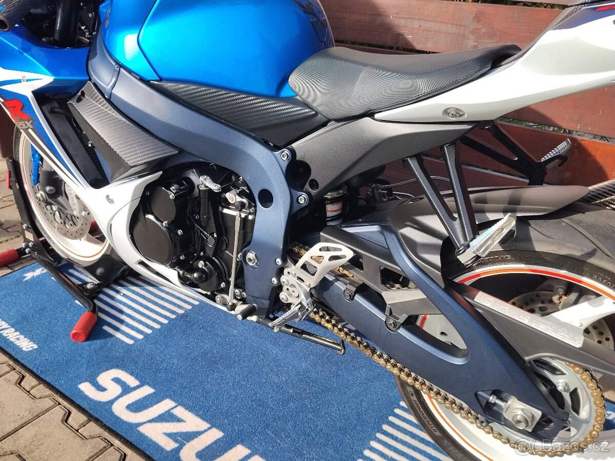 Suzuki GSX-R 600 - 6