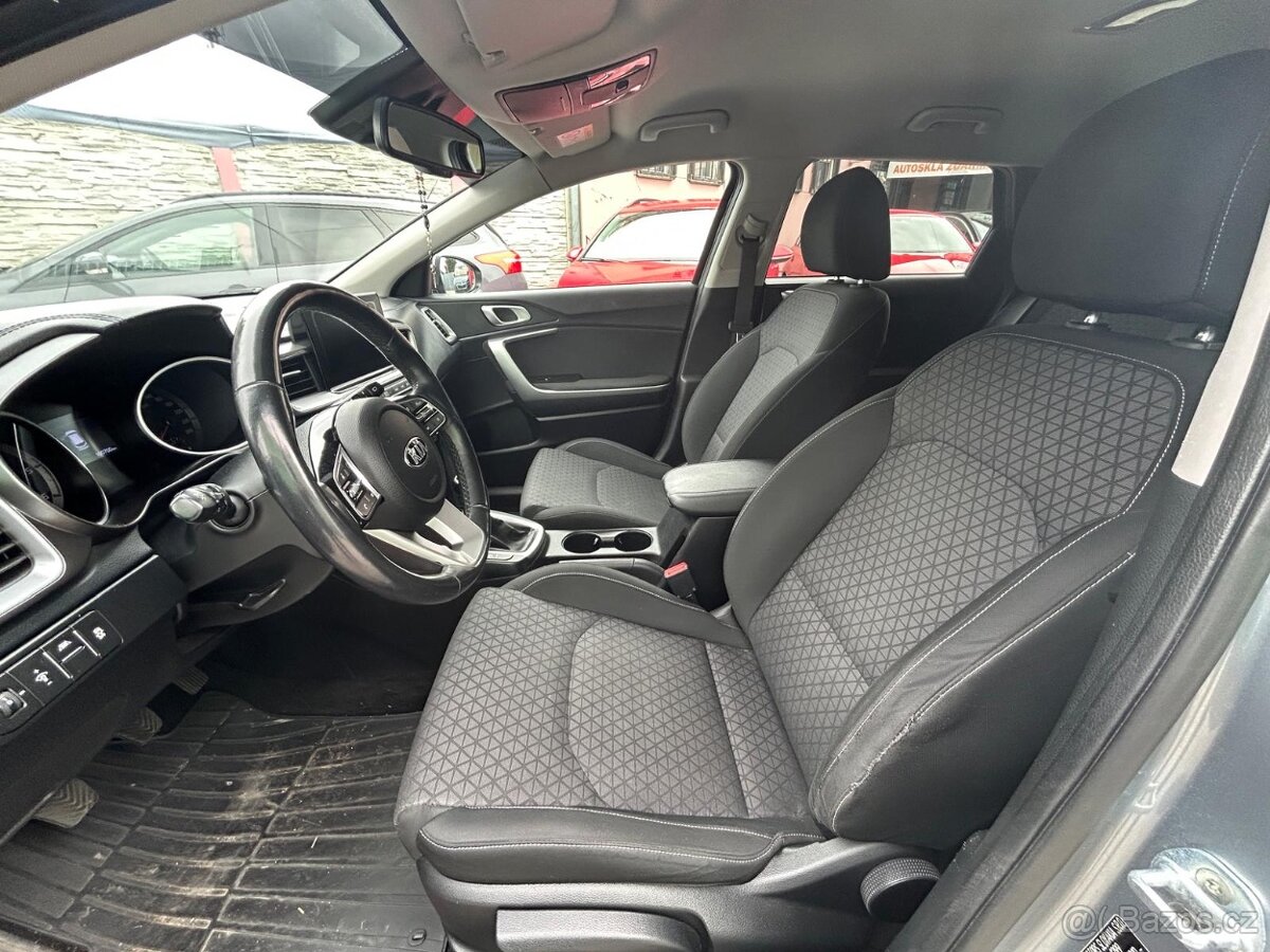 Kia Cee´d, 1.6 CRDi 100 KW - 6