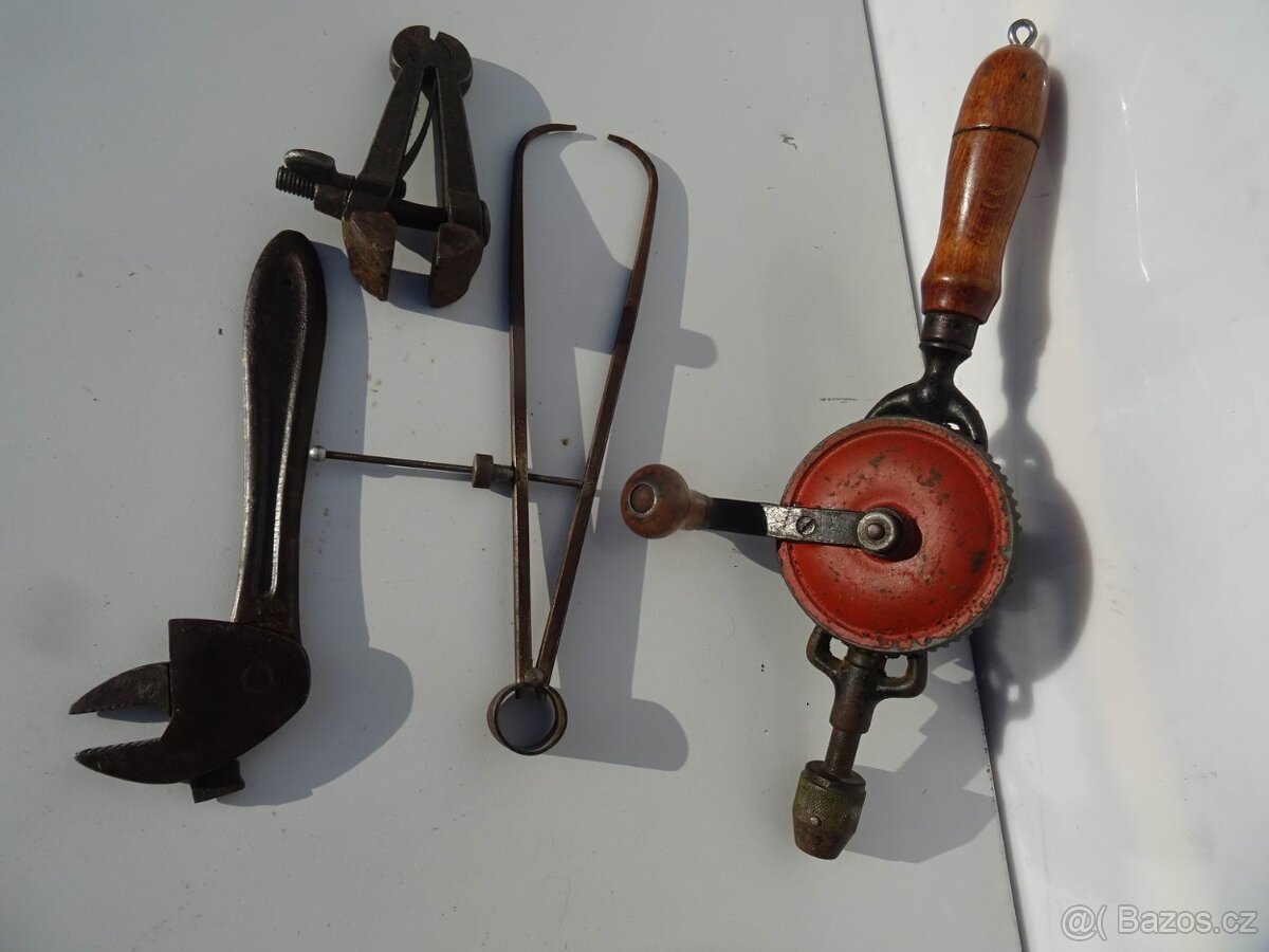 Mosazné drobnosti . - 6