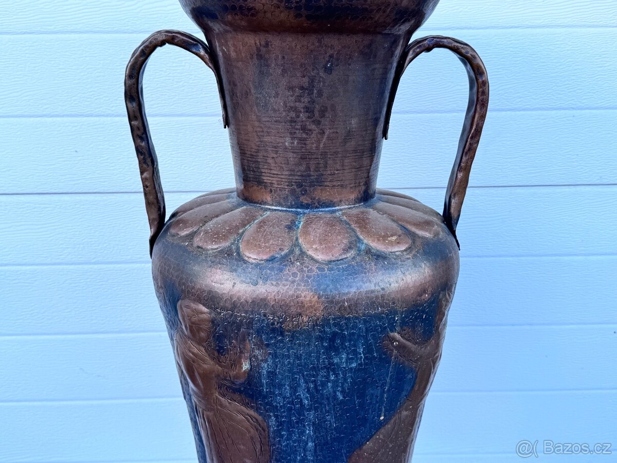 Starožitná veliká měděná tepaná váza 19.stol. - 6