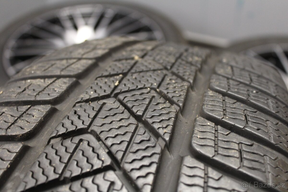 AS491 Zimní sada Mercedes Vklass W247 245/45/18 - 6