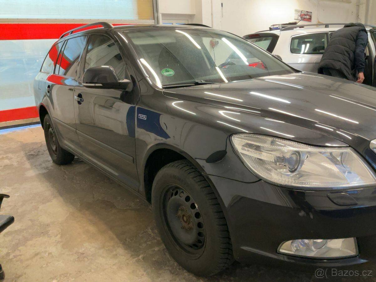 Škoda Octavia 2.0 TDI 103kW,1.Majitel,Xenon,Family - 6