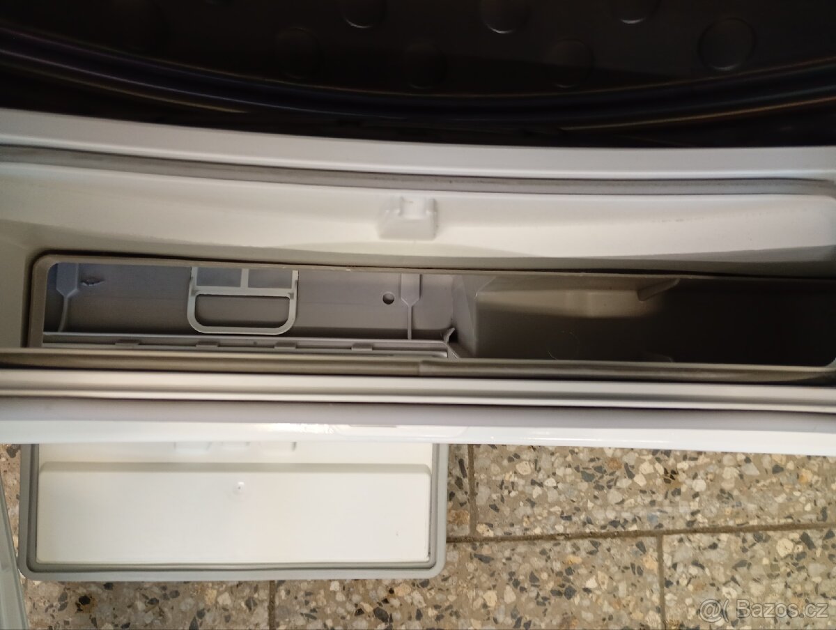 Sušička prádla s tepelným čerpadlem AEG (01) - 6