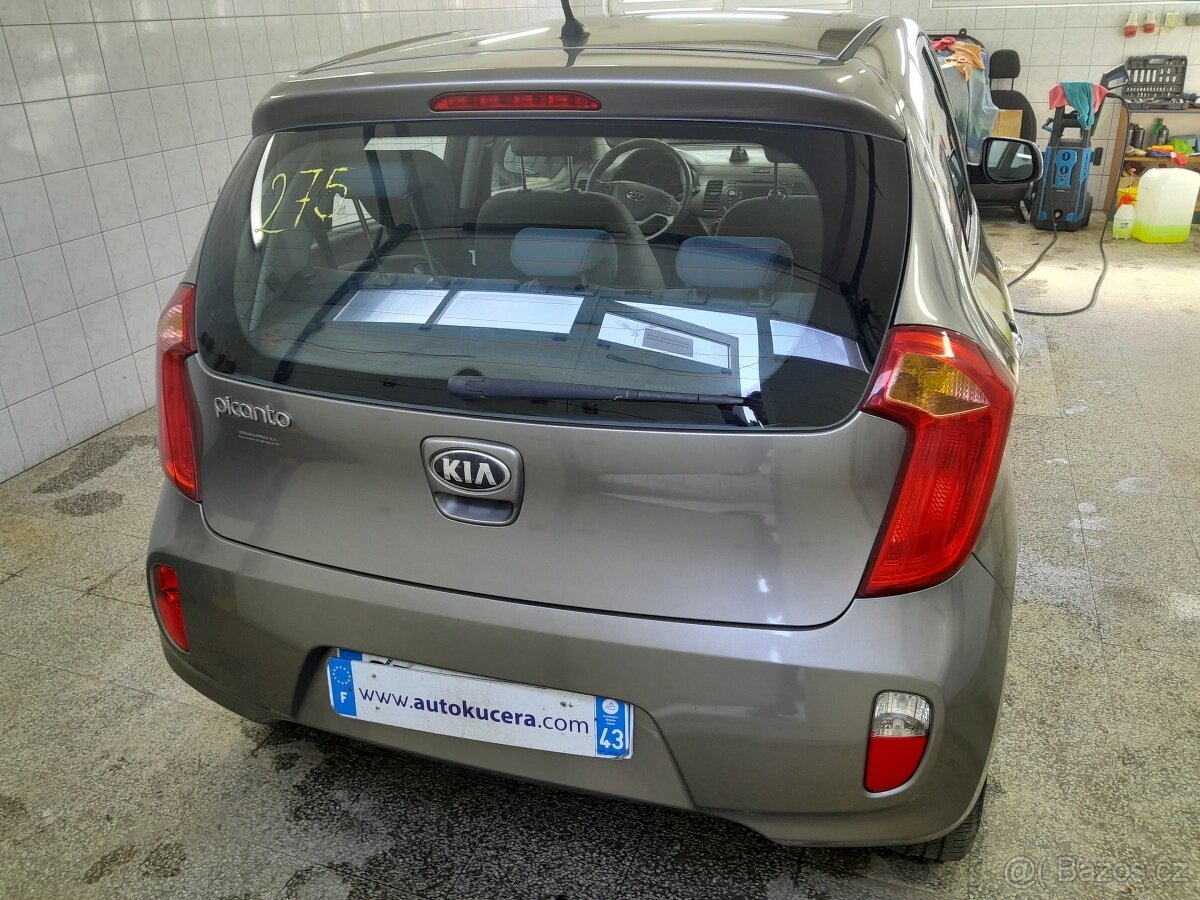 Kia Picanto 1,0 A/C - 6