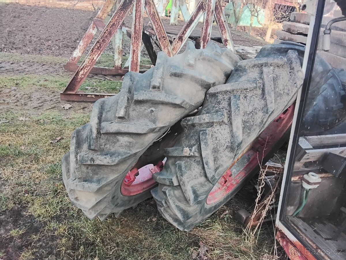 Polokultivační kola 12,4/11-32 - 6