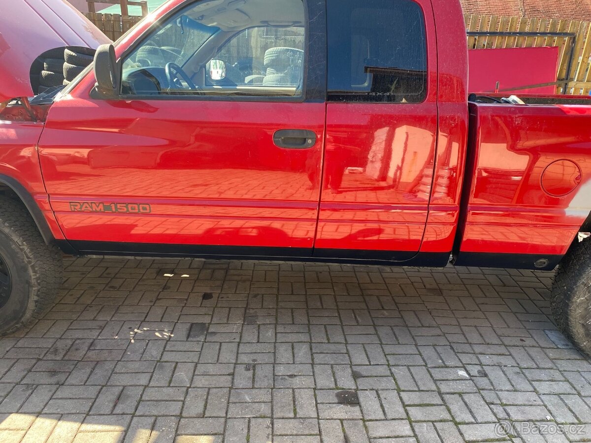 Dodge RAM 5.9 V8 Magnum 4x4 - 6