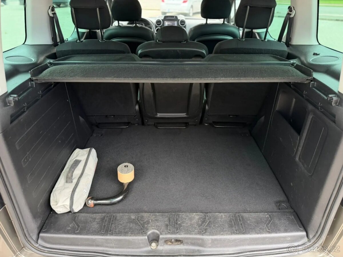 Peugeot Partner, ALLURE 1.6VTi 120. 5 míst - 6