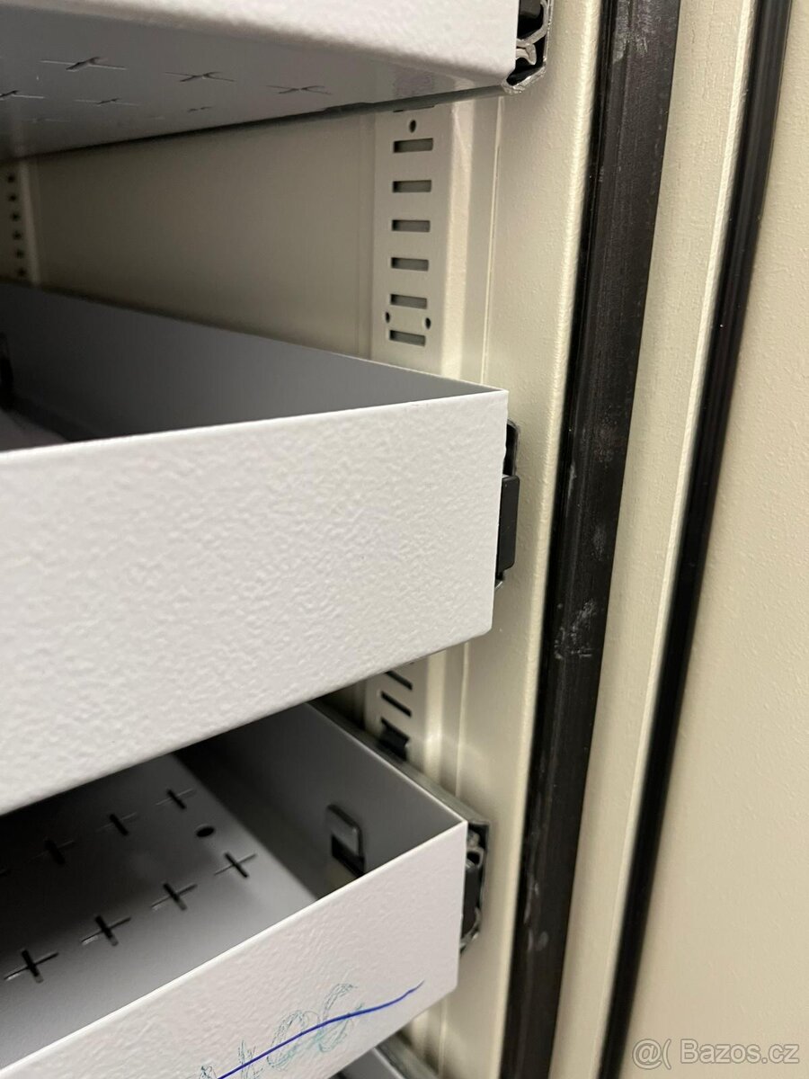 Trezor - trezorová skříň - 6