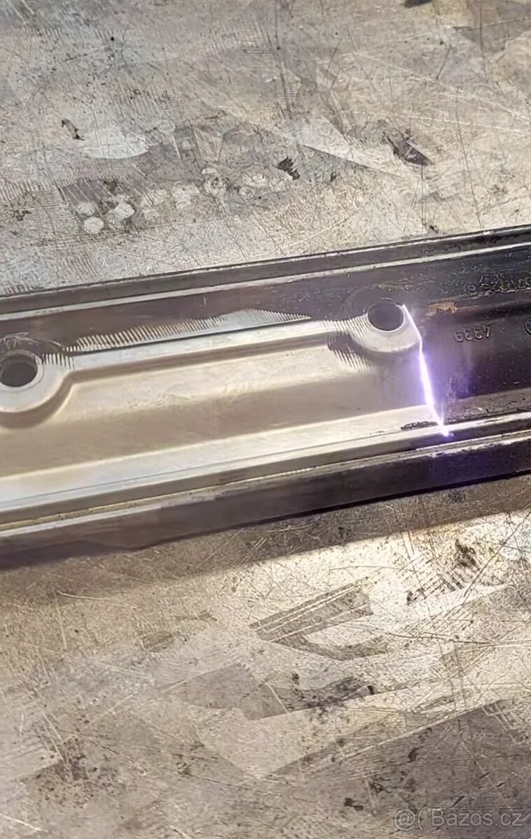 Laserová svarečka RAYCUS 4 IN1 1500W - 6