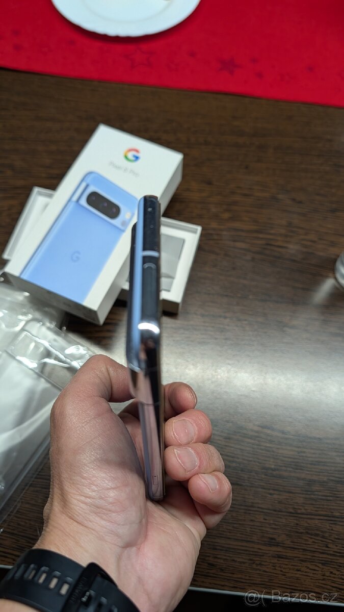 Google Pixel 8 Pro, záruka top příslušenství - 6