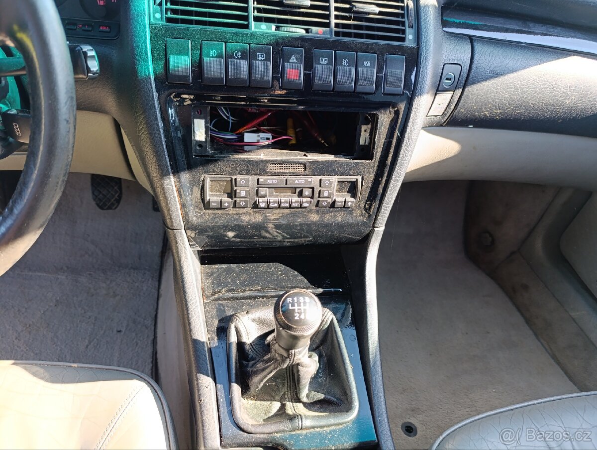 Prodám Audi A8 2.5 TDI 110 KW manuál 6Q - 6