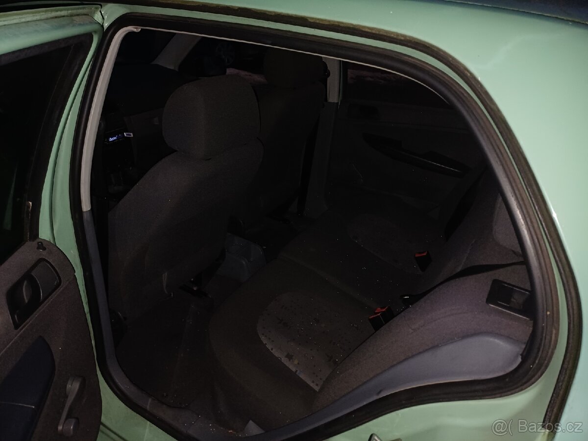 Škoda Fabia 1.4Mpi - 6