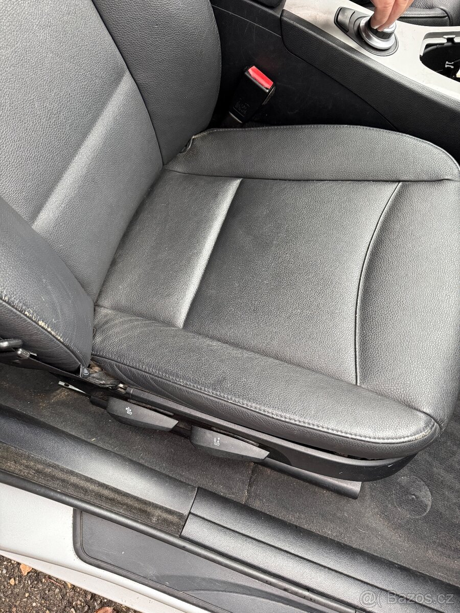 BMW e91 330XD - 6