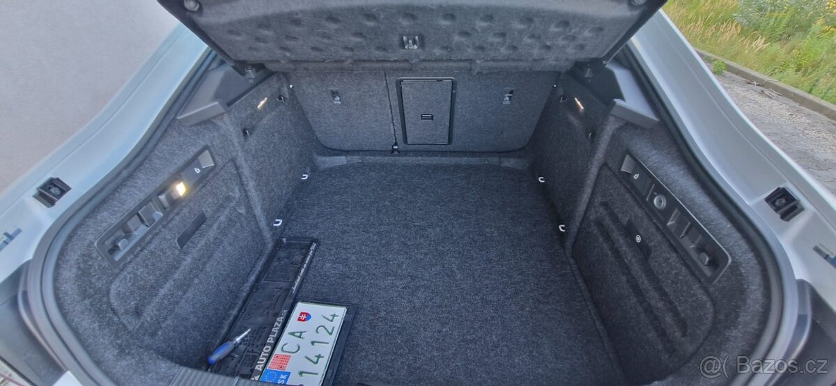 Škoda Superb 2.0 TDI DSG SportLine 4x4 PanoramaŤažnéKamer - 6