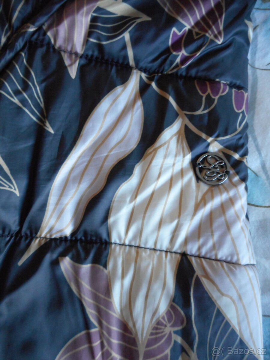 dámská oboustranná bunda - potisk listy - 6