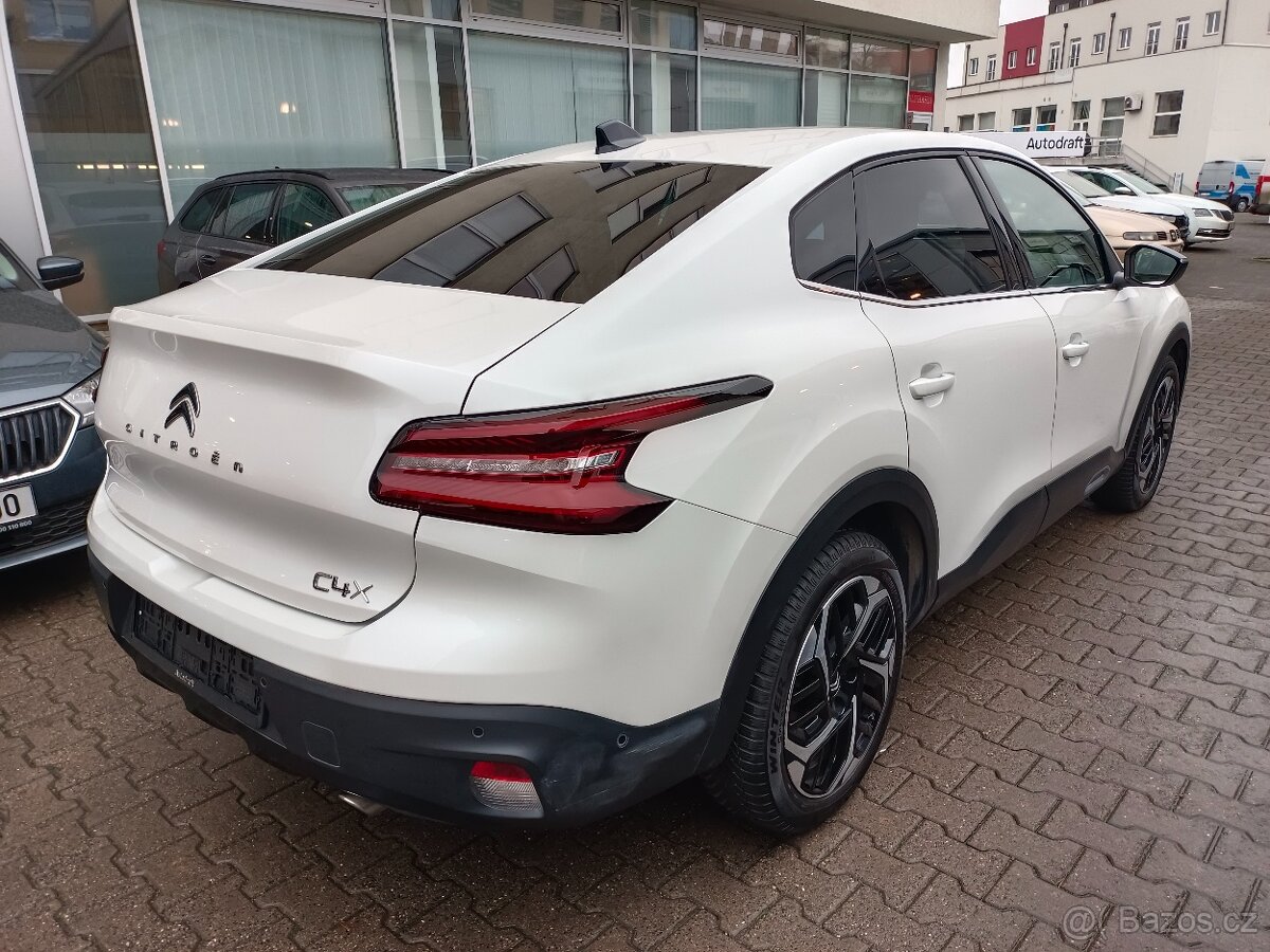 Citroën C4 X 1.2 96kW AUT. ACC 31tkm - záruka Autodraft - 6