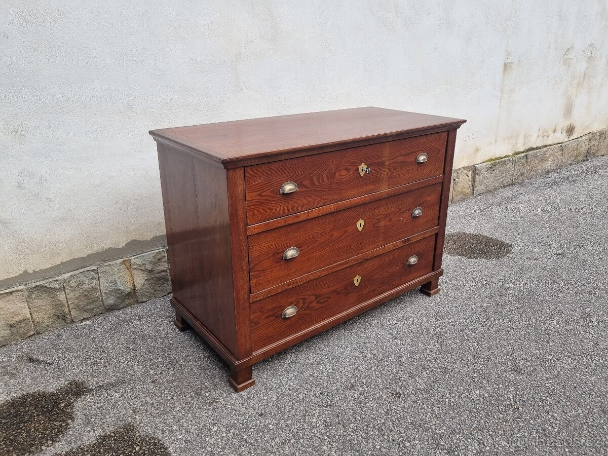 STARÁ DUBOVÁ KOMODA - 6