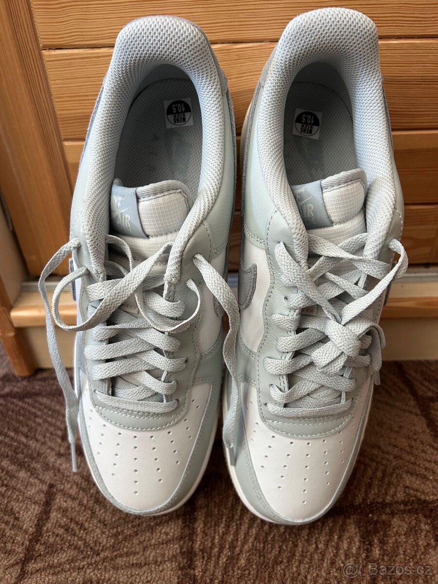 NIKE AIR FORCE 1 07' LV8 - 6