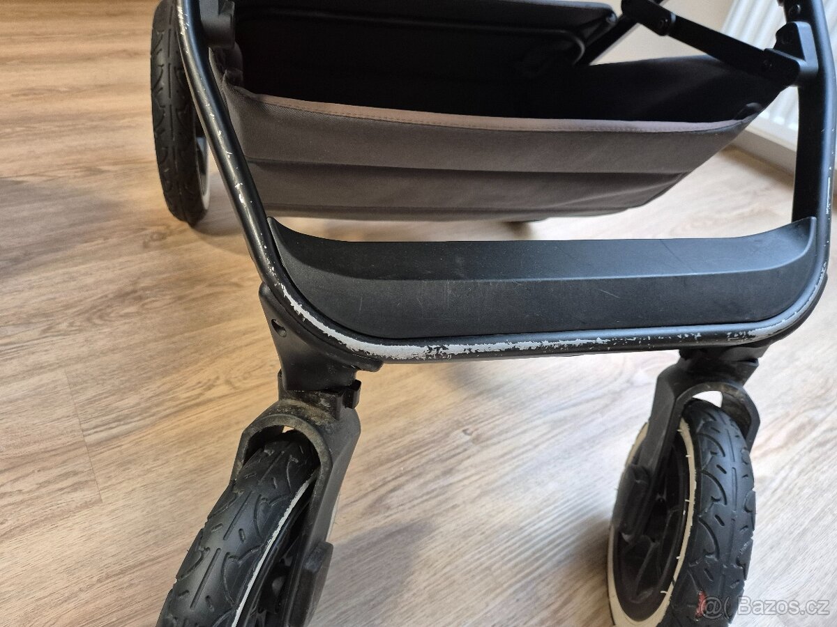 Kočárek Moon Rocca Edition Antracit - 6