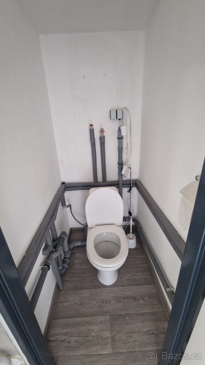 Prostor k podnikání centrum Uherský Brod - 6