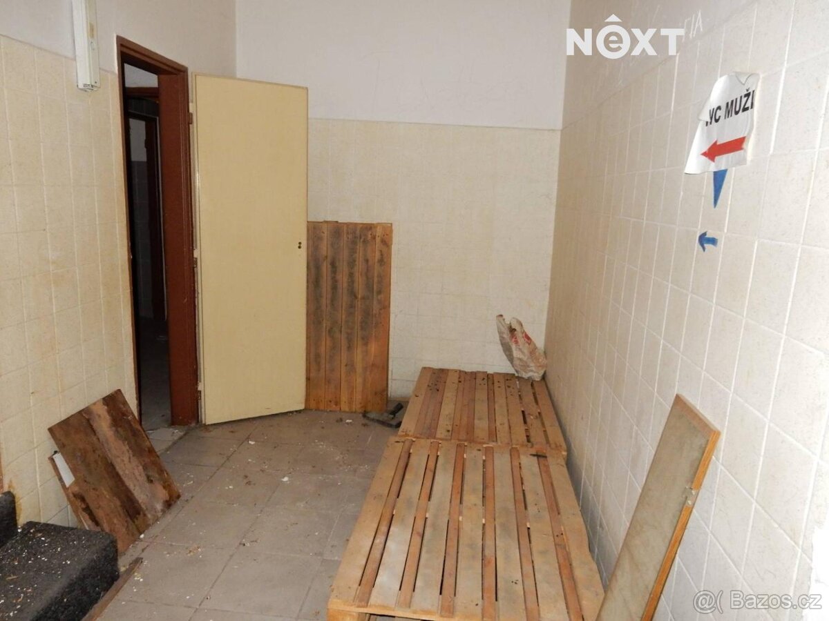 Pronájem komerční Obchodní prostory, 600㎡ - 6