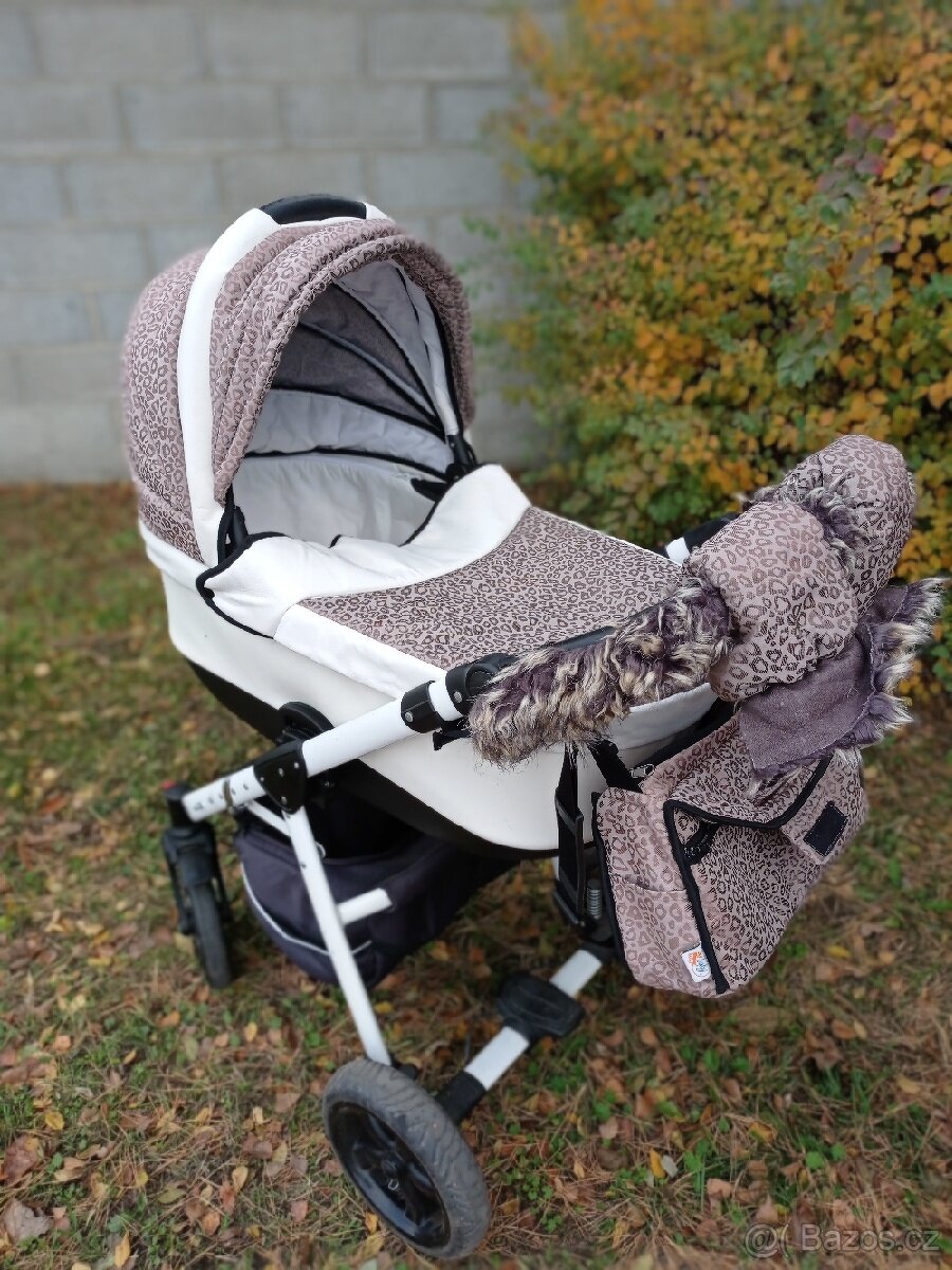 3-kombinace kočárku zn.Maximo - 6